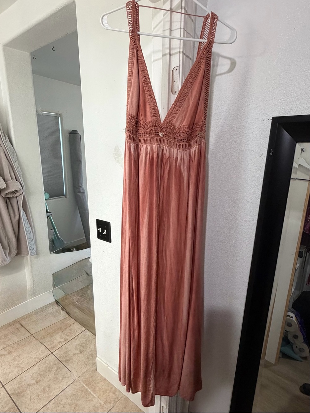 Women's Blush Pink Maxi Dress with Lace Bodice